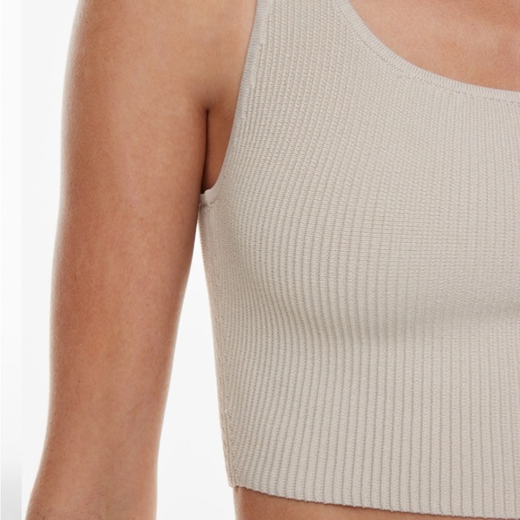 Aritzia | Babaton Sculpt Knit Squareneck Cropped Tank (XS, Matte Pearl) - Picture 5 of 7